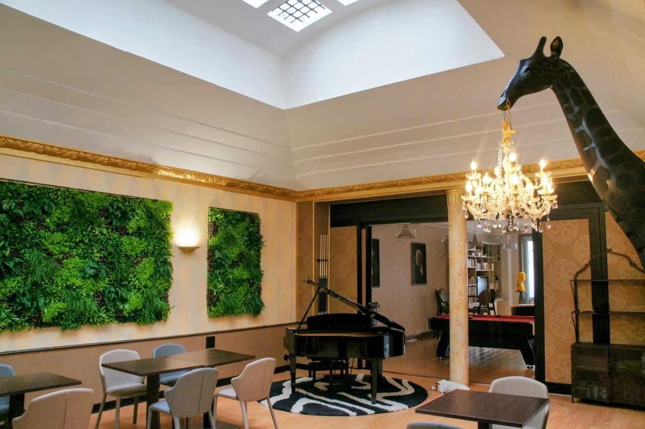 Hotel Arverna Vichy - Clt'Hotel Ngoại thất bức ảnh