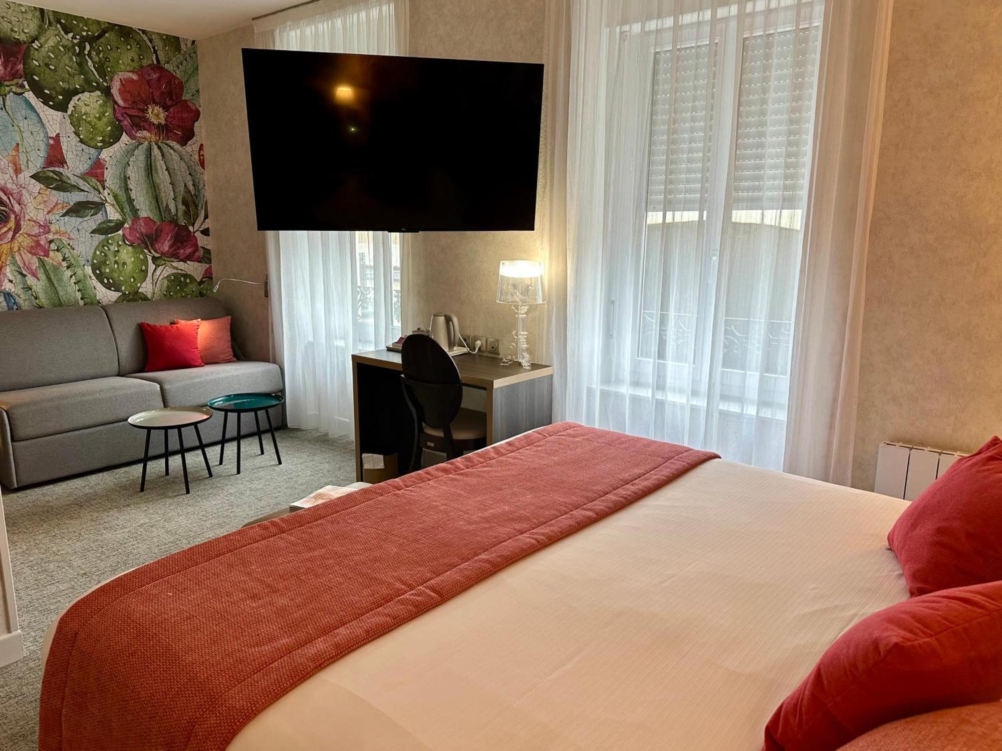 Hotel Arverna Vichy - Clt'Hotel Ngoại thất bức ảnh