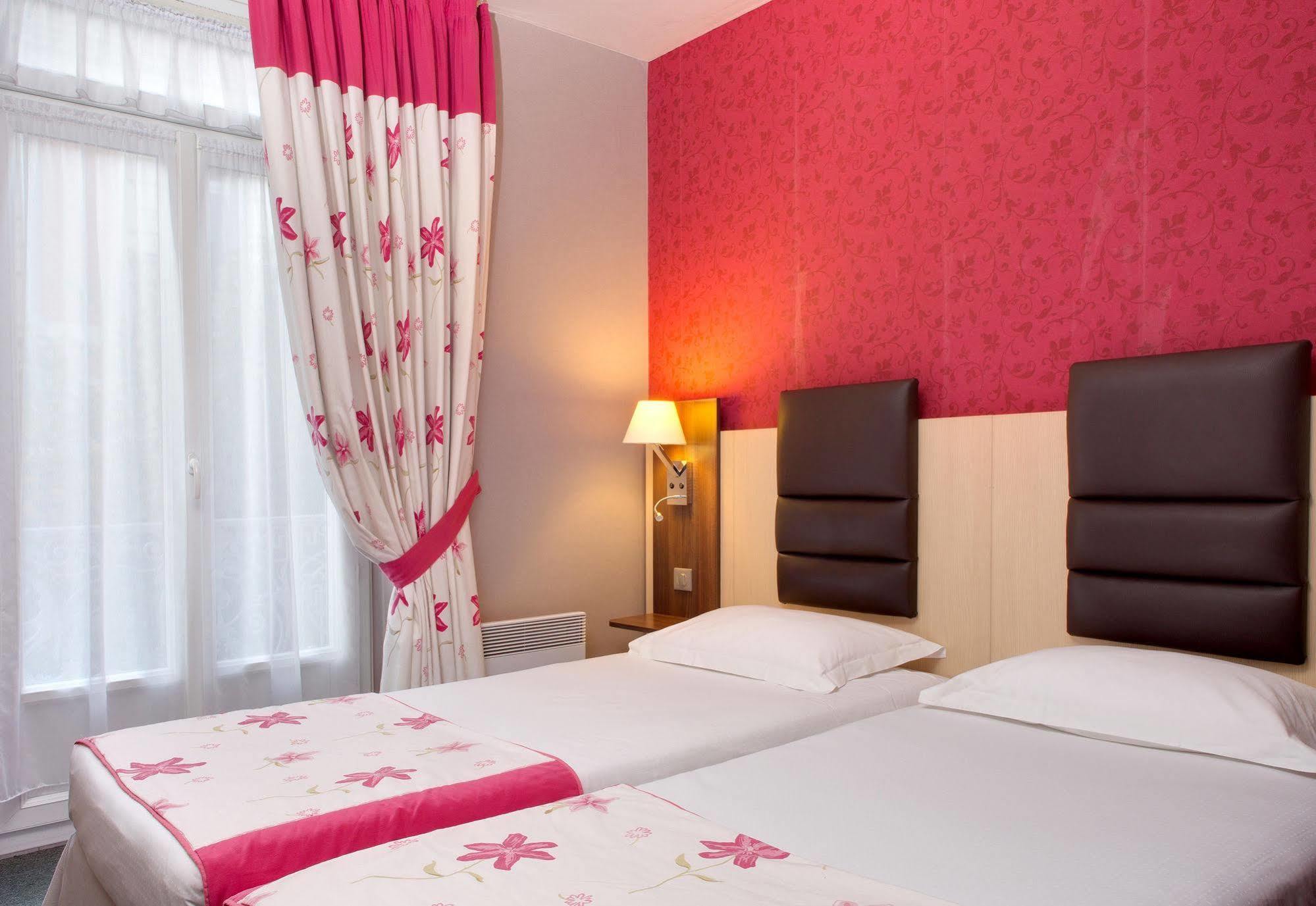 Hotel Arverna Vichy - Clt'Hotel Ngoại thất bức ảnh